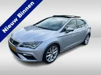 SEAT Leon 1.5 TSI FR Ultimate Edition / Panorama dak / Afneembare trekhaak / Full Led / Beats / Adap