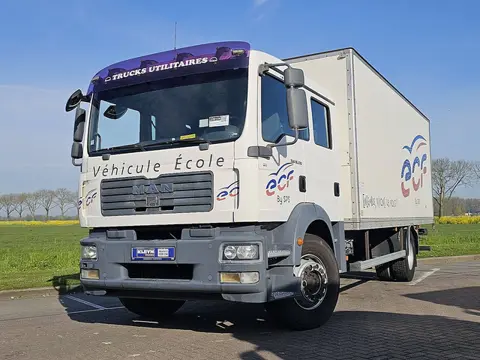 M.A.N. 18.330 TGM doka driving school