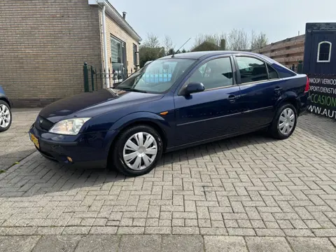 Ford Mondeo 2.0-16V Trend