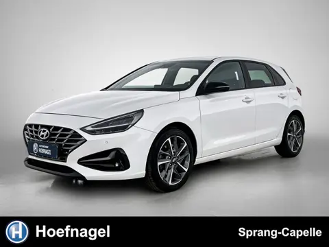 Hyundai I30 1.0 T-GDi MHEV Comfort Smart | Camera | Navigatie | Stoel-/Stuurverwarming | CarPlay | C