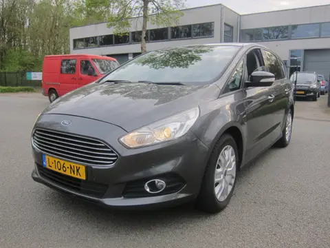 Ford S-Max 2.0 TDCi Titanium APK 05-2027 TREKHAAK !!