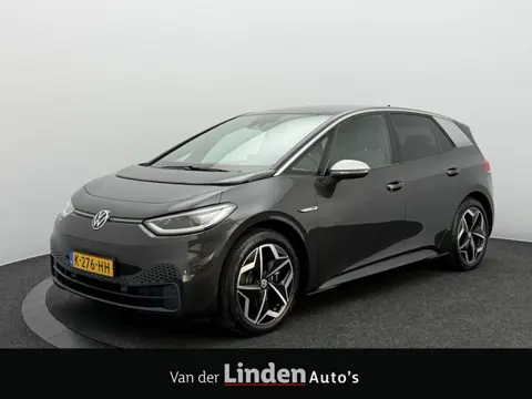 Volkswagen ID.3 First Plus 58 kWh SOH 94,5% | Trekhaak | IQ Light | Camera | Stoel/Stuurverwarming |
