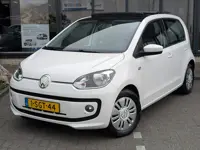 Volkswagen Up! 1.0 move up! BlueMotion / PANO
