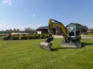 WACKER NEUSON ET58 + Steelwrist X06 S40 (bj 2023)