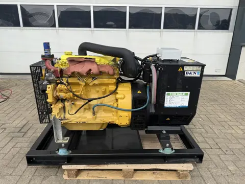 John Deere 4039 DF 008 Stamford 40 kVA generatorset