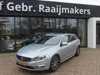 Volvo V60 2.4 D6 Twin Engine Momentum*Leder*Navi*Xenon*EXPORT*