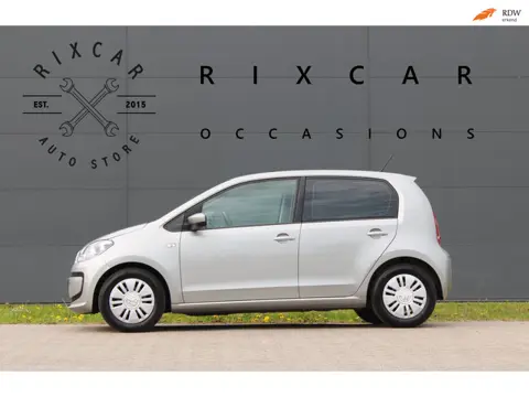 Volkswagen Up! 1.0 MoveUp! BlueMotion Navigatie ParkeerSensoren