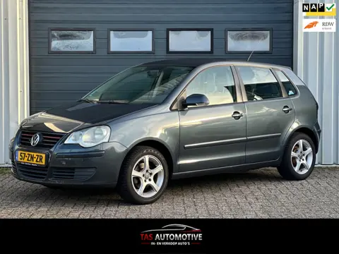 Volkswagen Polo 1.4-16V Optive AIRCO / NAP / LEES TEKST!