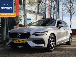 Volvo V60 2.0 T5 250PK Momentum Automaat | Panodak | Navigatie | Climate Control | Cruise Control | 