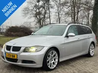 BMW 3-serie Touring 325xi Dynamic Executive Automaat/XENON/LEER