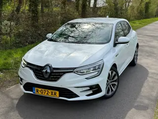 Renault Mégane 1.6 E-Tech Plug-In Hybrid 160 Zen | Automaat + Keyless + Led + Carplay |