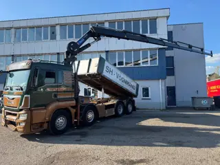 MAN TGS 35.480 8X2 KIPPER + HMF 3220-K6 REMOTE CONTROL