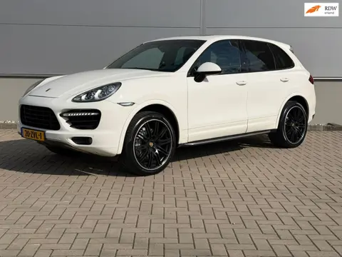 Porsche Cayenne 4.8 S LEER/panorama/TREKHAAK