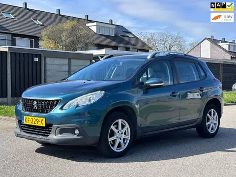 Peugeot 2008 1.2 PureTech Blue Lion Automaat*Pano*Navigatie*NAP*Cruise*Airco*LM velgen*Parkeersensor