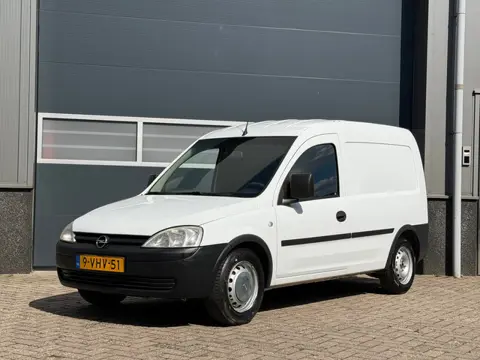 Opel Combo 1.3 CDTi bj.2010 APK 4-2027|Navi|Airco|Trekhaak.