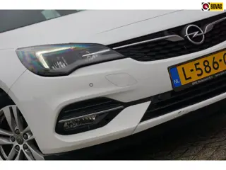 Opel Astra Sports Tourer 1.2 Edition - Summit White - ASTRA AKTIE X4 V.A. €8.995,-