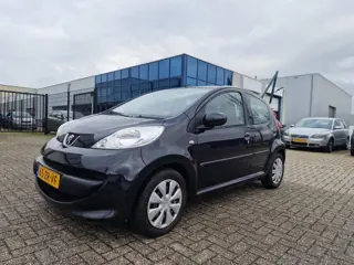 Peugeot 107 1.0-12V XS AUTOMAAT 3 X SLEUTELS ELEC.PAKET