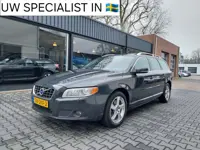 Volvo V70 1.6 T4 Summum Leer Dak Xenon Telefoon Stoelverwarming Spoiler Trekhaak Electrische achterk