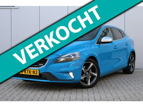 Volvo V40 1.6 D2 R-Design PANO I AUTOMAAT I CRUISE I CAMERA I LEDER I MEMORY I DODE HOEK I