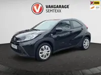Toyota Aygo X 1.0 VVT-i S-CVT Play | Automaat | Carplay | Camera | Cruise | Clima | Keyless | Lane A