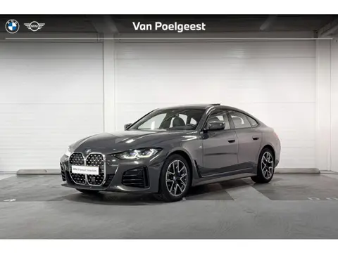 BMW 4 Serie Gran Coupé 420i Business Edition Plus | Comfort Access | Schuif-/kanteldak | Stoelverwar