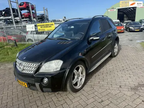 Mercedes-Benz M-klasse 420 CDI lees advertentie !