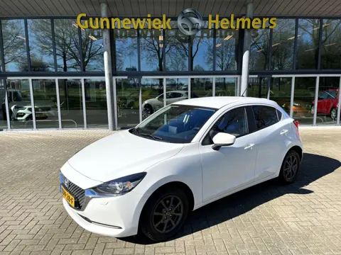 Mazda 2 1.5 Skyactiv-G Luxury | AIRCO | CARPLAY | CRUISE | LANE ASSIST | NAVI | PDC ACHTER | STOELVE