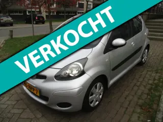 Toyota Aygo 1.0-12V Comfort//LEUKE 4 DEURS AUTO//