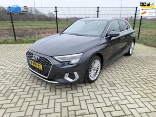 Audi A3 Sportback 30 TFSI Advanced edition | Sport Stoelen | Carplay | PDC | 1e Eigenaar