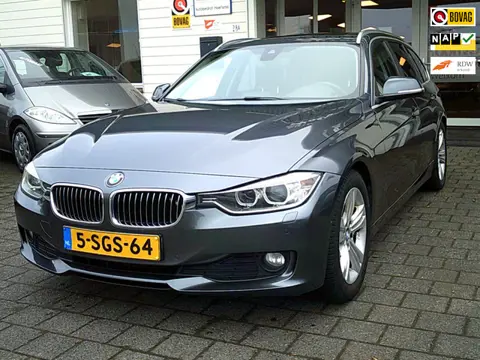 BMW 3-serie Touring 320d EfficientDynamics Edition High Executive