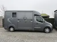 Renault Master PAARDENWAGEN | HORSETRUCK | STX | STALLION 3XL | 2017 | AUTOMAAT | 90.010KM | 3-SEAT 