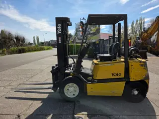 Yale 3 ton LPG triplo sideshift (automaat)