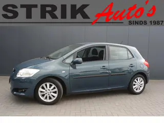 Toyota Auris 1.6-16V Luna Business - TREKHAAK - NAVIGATIE - 5-DEURS