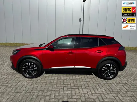 Peugeot 2008 1.2 PureTech Blue Lease Allure , 130 pk, Trekhaak, Dakdragers