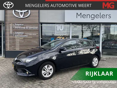 Toyota Auris 1.8 Hybrid Aspiration | Navigatie | Trekhaak | Parkeersensoren
