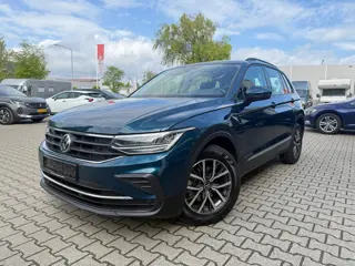 Volkswagen Tiguan 1.5 TSI Elegance Automaat (BOVAG/RIJKLAARPRIJS)