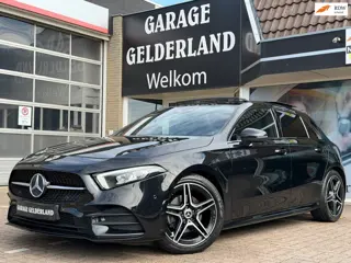 Mercedes-Benz A-klasse 180 AMG Night Upgrade | Pano | Leder/Alcantara | Digit.Cockpit | Apple/Androi