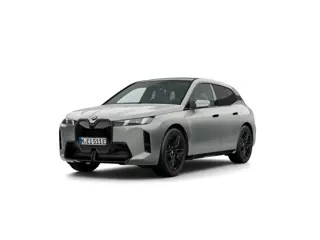 BMW iX xDrive45 | M-Sport Pro | Luchtvering | Soft-Close | Panorama. | Stoelvent. | Driv. + Park. Pr