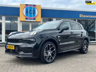 Lynk & Co 01 1.5 261pk PHEV 7DCTH | Black-Line | Orig.NL | PanoramaDak | Camera | Carplay | Black Ed