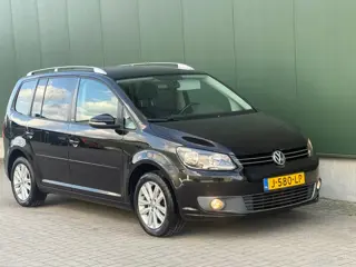 Volkswagen Touran 1.2 TSI Easyline | Weinig KM | Nieuwe APK