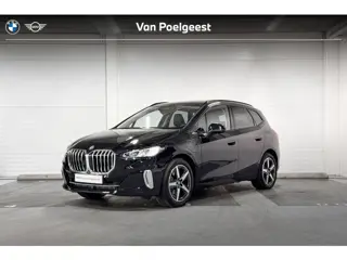 BMW 2 Serie Active Tourer 225e xDrive | Panoramadak | Trekhaak-pakket | Stuurwielverwarming