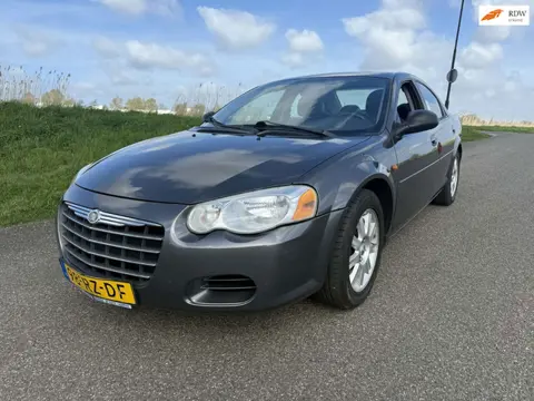 Chrysler Sebring 2.4i AUTOMAAT ! NETTE AUTO ! INCL NW APK GARANTIE EN BEURTJE !