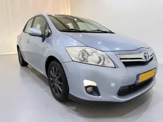 Toyota Auris HB 1.8 Hybrid Aspiration Clima/Navi (bj 2010)