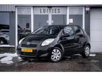 Toyota Yaris 1.3 VVTi Comfort I NL-auto I Airco I Trekhaak I DAB I Elek.pakket I NAP