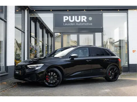 Audi S3 2.0 TFSI Sportback Quattro Origineel NL - Pano - B&O