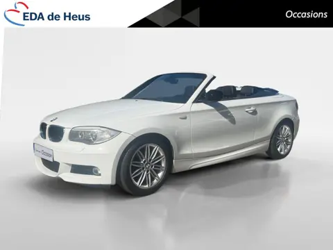 BMW 1-serie Cabrio 118i M Sport Edition | Parkeersensoren | Navigatie | Bluetooth | Stoelverwarming 