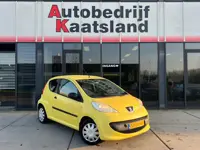 Peugeot 107 1.0-12V XR - NIEUWE APK -