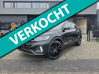 Volkswagen T-ROC 1.5 TSI R-Line Edition| Met panoramadak, stoelverwarming, elektrische achterklep en