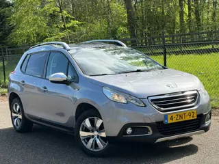 Peugeot 2008 1.2 PureTech Style /Uniek/NAP/Automaat/Navi/Trekhaak/
