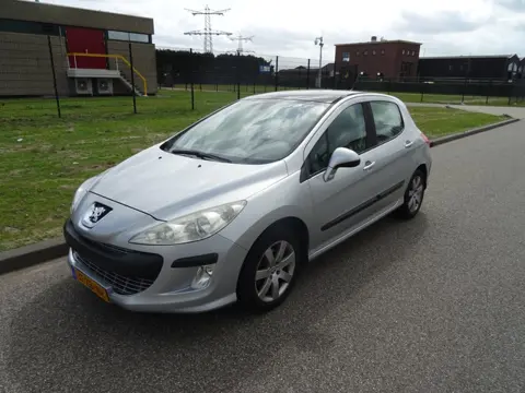 Peugeot 308 1.6 VTi XS